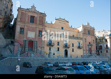 Altstadt, Caccamo, Provinz Palermo, Sizilien, Italien, Altstadt, Caccamo, Provinz Palermo, Sizilien, Italien, Piazza Duomo Stockfoto