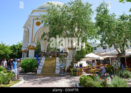 Altmarkt (Nea Agora), Mandraki Hafen, Altstadt, Altstadt von Rhodos, Rhodos, Dodekanes, Griechenland Stockfoto