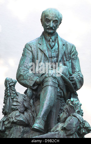 Thomas Hardy Steinstatue in Dorchester, Dorset Stockfoto