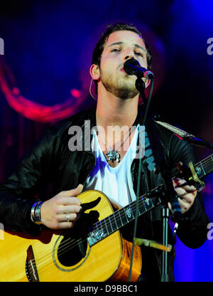 James Morrison die live im HMV Apollo auf der Eröffnung UK Tour Förderung seines letzten Albums "The Awakening" London, England - 09.02.12 Stockfoto