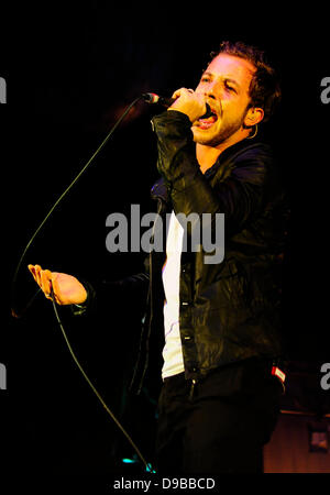 James Morrison die live im HMV Apollo auf der Eröffnung UK Tour Förderung seines letzten Albums "The Awakening" London, England - 09.02.12 Stockfoto