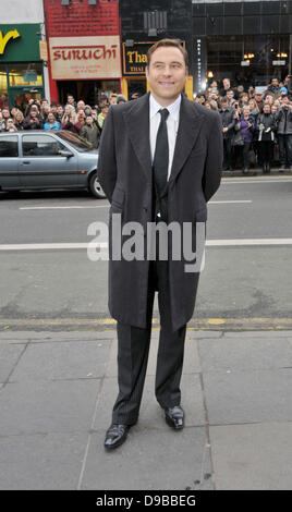 David Walliams kommt für "Britain es Got Talent" Edinburgh auditions Edinburgh, Schottland - 11.02.12 Stockfoto