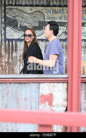 Bitte löschen Sie den folgenden Satz von Bildern von Ihrem System - geschickt in Fehler Melissa Gorga im House Of Blues in West Hollywood in West Hollywood Kalifornien - 11.02.12 Stockfoto