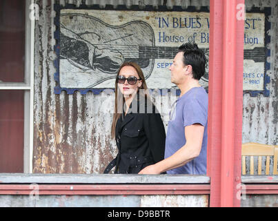 Bitte löschen Sie den folgenden Satz von Bildern von Ihrem System - geschickt in Fehler Melissa Gorga im House Of Blues in West Hollywood in West Hollywood Kalifornien - 11.02.12 Stockfoto