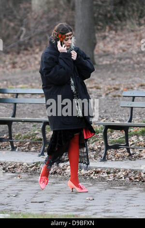 Marion Cotillard Dreharbeiten "Untitled James Gray Project" an Originalschauplätzen in Brooklyn. New York City, USA - 31.01.12 Stockfoto