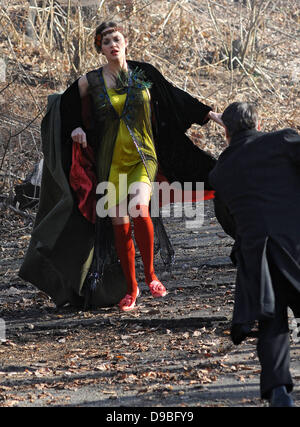 Marion Cotillard Dreharbeiten "Untitled James Gray Project" an Originalschauplätzen in Brooklyn. New York City, USA - 31.01.12 Stockfoto