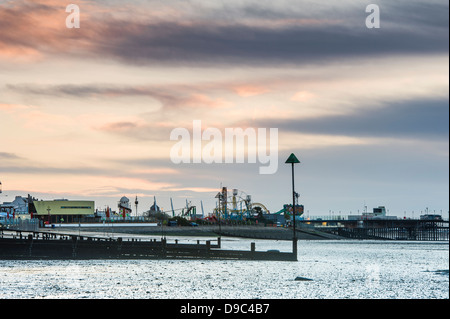 Adventure Island und Pier Head, Southend on Sea. Stockfoto