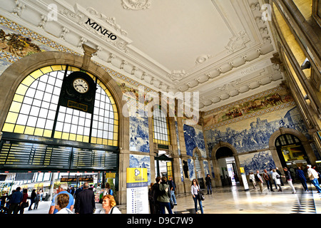 Sao Bento Bahnhof Porto Portugal Stockfoto