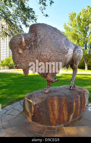 Büffel Statue North Dakota State Capitol Bismarck ND Stockfoto