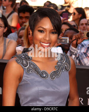 New York, New York, USA. 17. Juni 2013. Unterhaltung Reporter ALICIA QUARLES besucht die New Yorker Premiere von "World War Z" statt in Duffy Square zeitweise Platz. Kredit: Kredit: Nancy Kaszerman/ZUMAPRESS.com/Alamy Live-Nachrichten Stockfoto