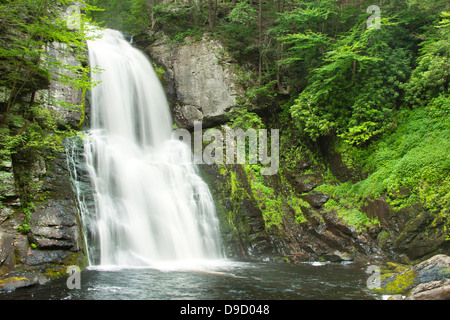 MAIN WASSERFÄLLE BUSHKILL FALLS THEMENPARK BUSHKILL CREEK PIKE COUNTY PENNSYLVANIA USA Stockfoto