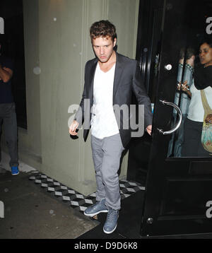 Ryan Phillippe verlassen Craigs Restaurant Hollywood, Kalifornien - 24.03.11 Stockfoto