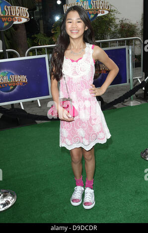 Tiffany Espensen Los Angeles Premiere von 'Hop' Universal Studios Hollywood Universal City, Kalifornien 27.03.11 Stockfoto