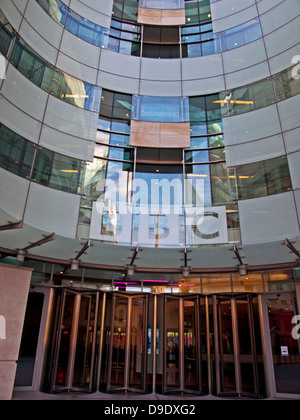 Fassade des neuen BBC Broadcasting House East Wing, Langham Place, City of Westminster, London, England, Vereinigtes Königreich Stockfoto