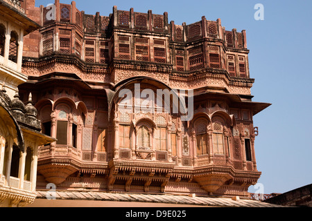 Architektonische Details einer Festung Meherangarh Fort, Jodhpur, Rajasthan, Indien Stockfoto