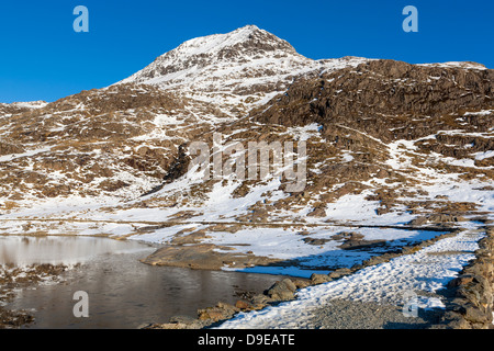 Blick Richtung Crib Goch von Bergleuten Track, Snowdonia-Nationalpark, Wales, UK, Europa. Stockfoto