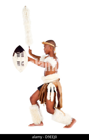 Zulu Krieger auf weißem Hintergrund Stockfoto