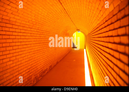 Licht am Ende des Tunnel Loisium Weinwelt Langenlois Kamptal UNESCO Welt Kulturerbe Welt Natur Erbe Wachau niedriger Stockfoto