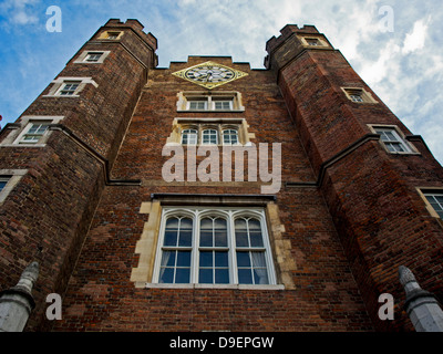 St. James Palace eine der ältesten Londons Paläste, Pall Mall, nördlich von St James Park, City of Westminster, London, England, UK Stockfoto