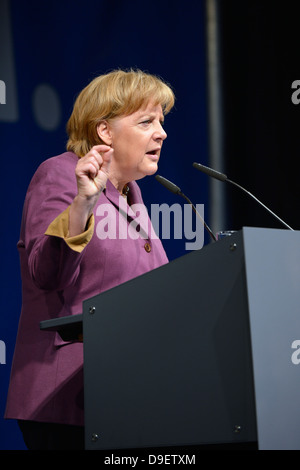 Rede der Bundeskanzlerin Frau Dr. Angela Merkel CDU Stuttgart, Baden-Wurttemberg, Deutschland, Europa Stockfoto