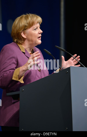 Rede der Bundeskanzlerin Frau Dr. Angela Merkel CDU Stuttgart, Baden-Wurttemberg, Deutschland, Europa Stockfoto