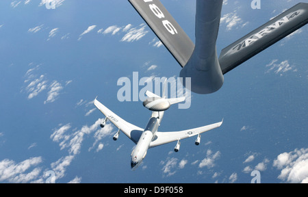 Ein US-Air Force e-3 Sentry airborne Warn- und System Flugzeug. Stockfoto