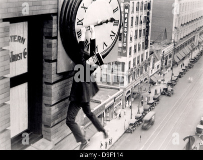 Harold Lloyd in Sicherheit letzte Stockfoto