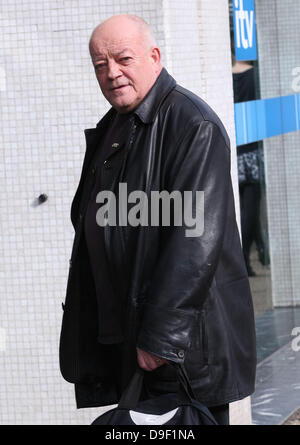 Tim Healy in der ITV Studios London, England - 24.02.11 Stockfoto