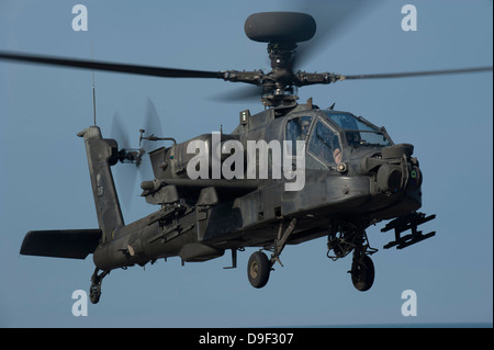 Ein US-Armee AH-64 Apache Hubschrauber. Stockfoto