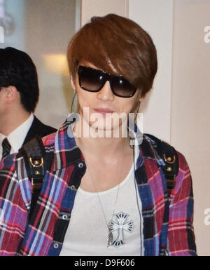 Tokio, Japan. 19. Juni 2013. Kim Jaejoong(JYJ), 19. Juni 2013: Tokio, Japan: südkoreanische Sängerin Kim Jaejoong von JYJ kommt bei Tokyo International Airport in Tokio, Japan, im 19. Juni 2013. Bildnachweis: Aflo Co. Ltd./Alamy Live-Nachrichten Stockfoto