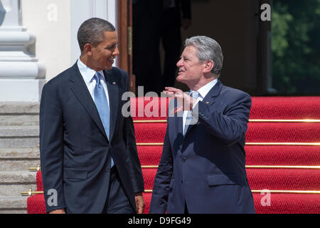 Berlin, Deutschland. 19. Juni 2013. Joaquim Bundespräsident Gauck erhält US-Präsident Barack Obama in den Präsidentenpalast in Berlin. Credits: Kredit: Gonçalo Silva/Alamy Live-Nachrichten. Stockfoto