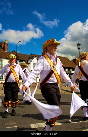 Morris tanzen, Stratford-upon-Avon, Warwickshire, England, UK Stockfoto