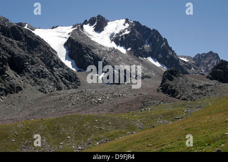 Tian Shan-Gebirge in der Nähe von Almaty, Chimbulak, Kasachstan, Zentralasien Stockfoto