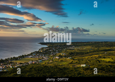 Blick auf St. Eustatius von Brimstone Hill Fortress, St. Kitts, St. Kitts und Nevis, Leeward-Inseln, West Indies, Karibik Stockfoto