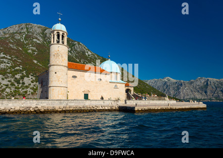 Unsere-Lady-of-the-Rock Island, Perast, Bucht von Kotor, UNESCO World Heritage Site, Montenegro Stockfoto