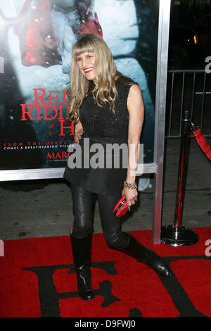 Director Catherine Hardwicke Los Angeles Premiere von Warner Bros Pictures 'Red Riding Hood"statt, bei der Graumans Chinese Theatre Hollywood, Kalifornien - 07.03.11 Stockfoto