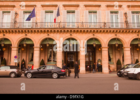 Hotel Meurice auf Rue de Rivoli, Paris, Frankreich Stockfoto