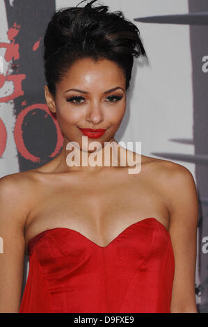 Kat Graham Los Angeles Premiere von Warner Bros.-Bilder "Red Riding Hood" statt, bei der Graumans Chinese Theatre Hollywood, Kalifornien - 07.03.11 Stockfoto