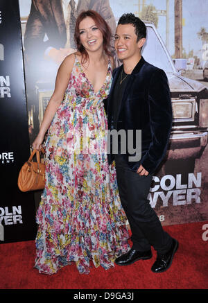 Francesca Fisher-Eastwood und Gast Screening von Lionsgate & Lakeshore Entertainment "The Lincoln Lawyer" ArcLight Kinos Cinerama Dome Los Angeles, Kalifornien - 10.03.11 Stockfoto