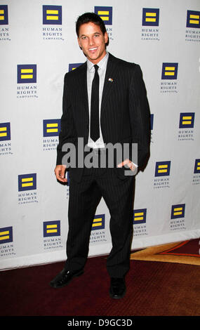 Mike Manning 2011 Menschenrechte Kampagne Los Angeles Gala statt, bei der JW Marriott in L.A. LIVE - Ankünfte Los Angeles, Kalifornien - 12.03.11 Stockfoto