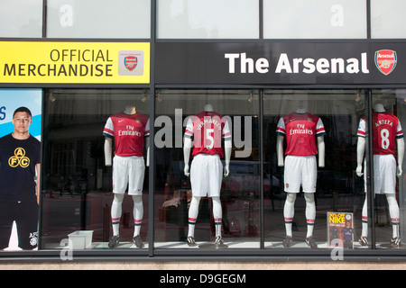 Arsenal FC offizielles Merchandise Shop Finsbury Park London Stockfotografie Alamy