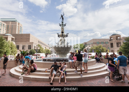 Ein Geschmack von Reston Feinschmeckerfest, Stadtmitte, Reston, Virginia Stockfoto