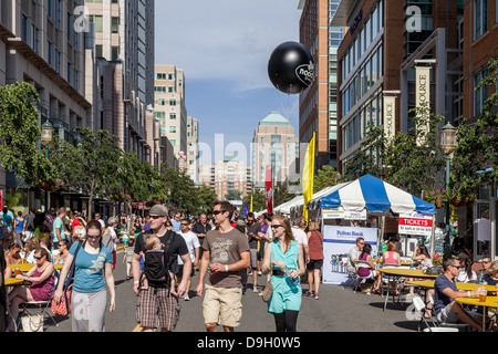 Ein Geschmack von Reston Feinschmeckerfest, Stadtmitte, Reston, Virginia Stockfoto