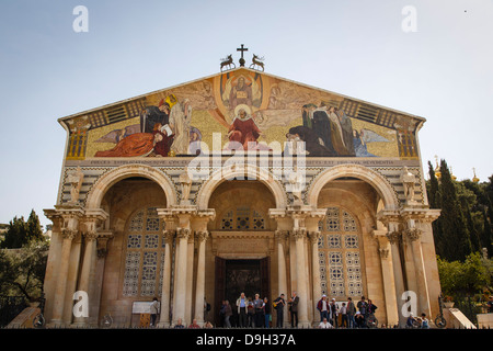 Die Basilika von der Qual oder die Kirche aller Nationen im Garten von Gethsemane, Jerusalem, Israel. Stockfoto