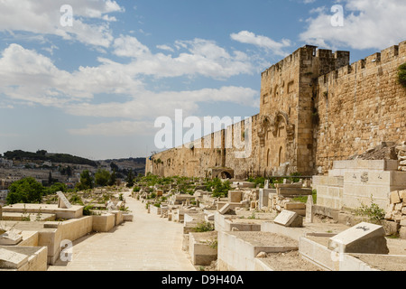 Die Golden Gate an der Ostwand des Tempelbergs, Jerusalem, Israel. Stockfoto