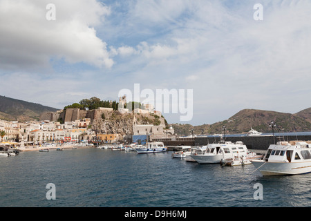 Die alte Zitadelle, Marina Corta, Lipari, Äolischen Inseln, Italien Stockfoto