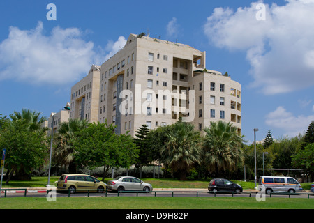 Ansicht von Gebäuden auf der Straße von Tel Aviv, Israel Stockfoto