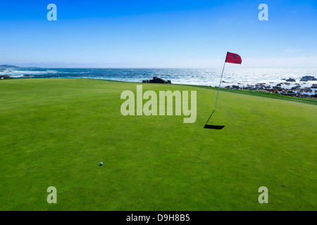 Monterey Peninsula Country Club Dunes Golfplatz. Unterschrift 14. Loch-Parcours. Stockfoto