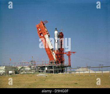 Blick auf die Gemini-Titan 4-Raumschiff auf der Startrampe. Stockfoto