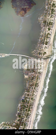 Die Luftaufnahme zeigt einen Teil von Mantoloking, New Jersey, durch Hurrikan Sandy beschädigt. Stockfoto